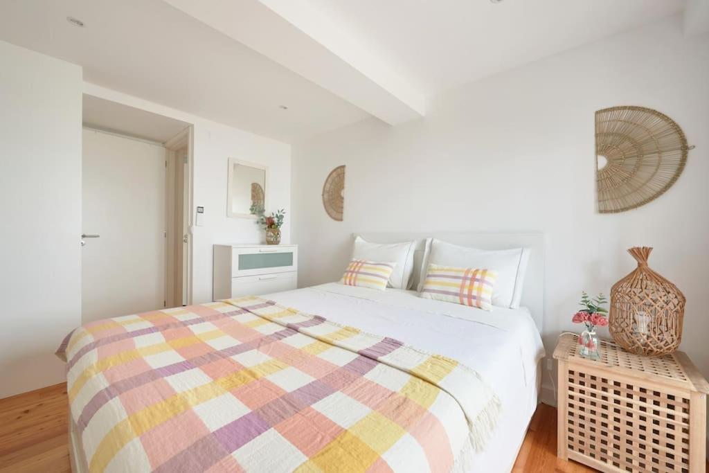Charming Duplex With Private Terrace And Parking Apartment Lissabon